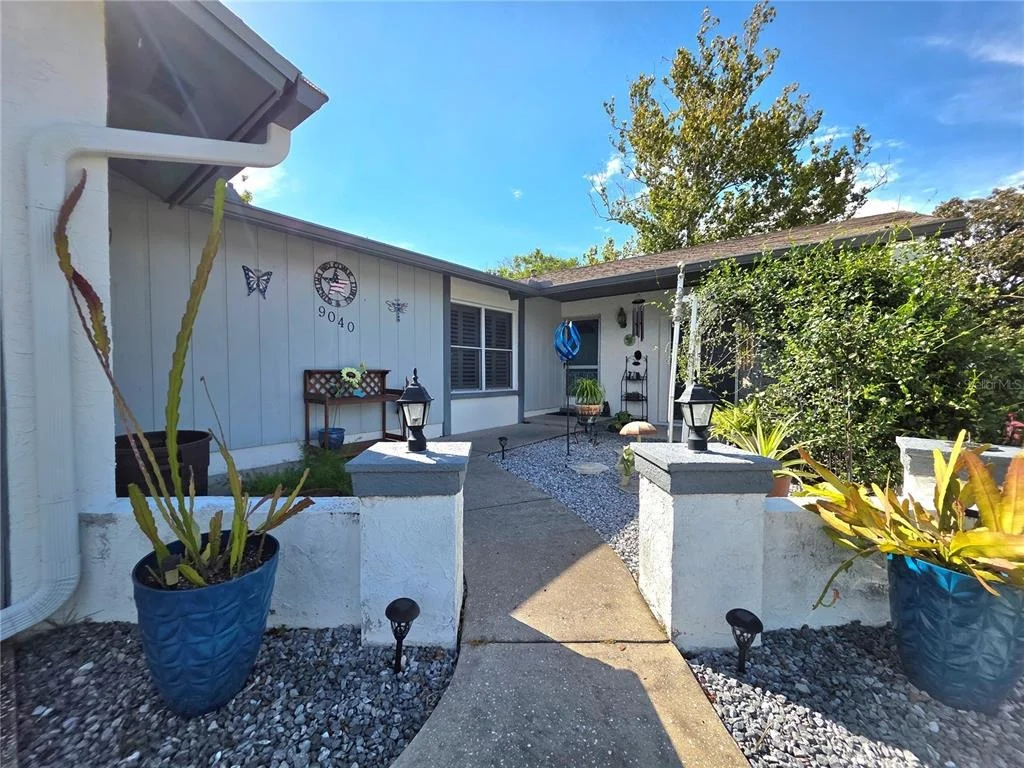 Photo of 9040 BAY DRIVE