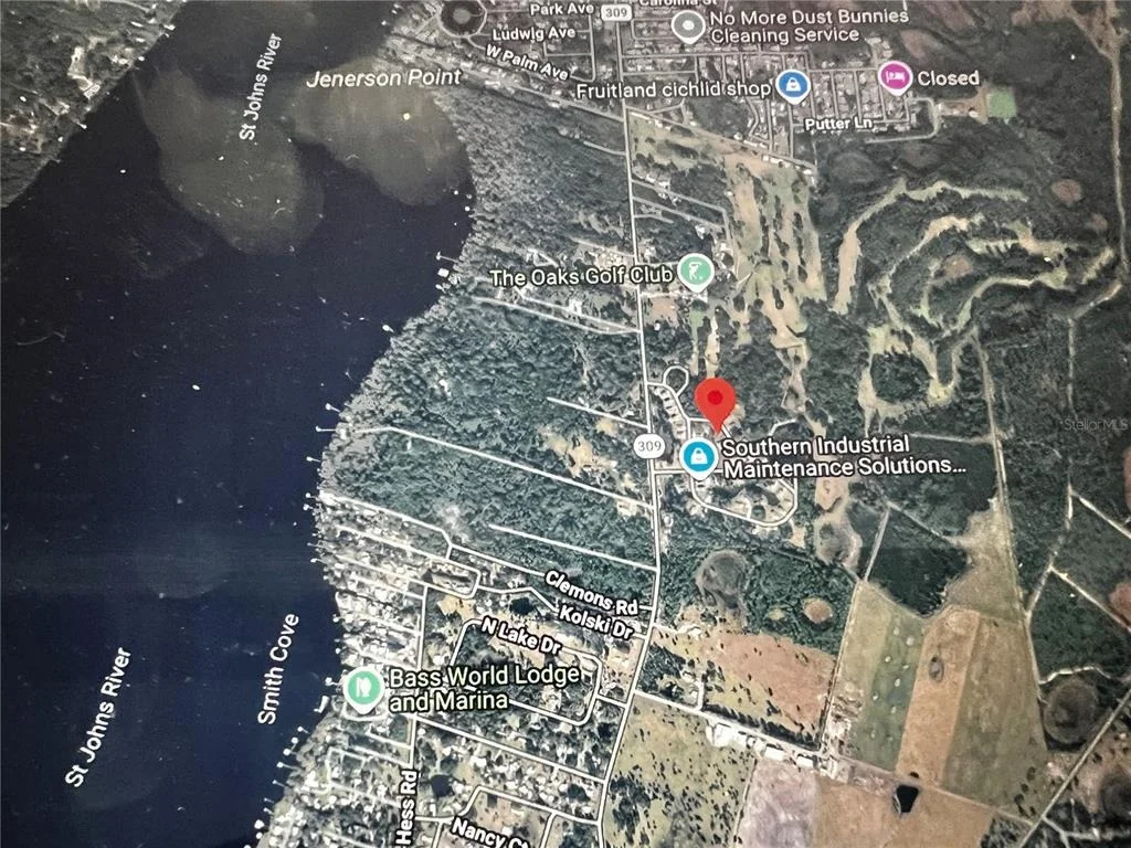Photo of 260 LIVE OAK LOOP