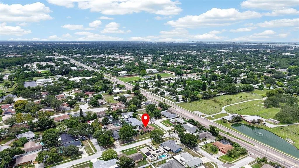 Photo of 2221 COLONIAL DRIVE