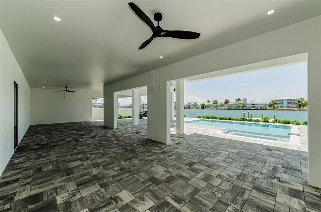 Photo of 43 DOLPHIN DRIVE