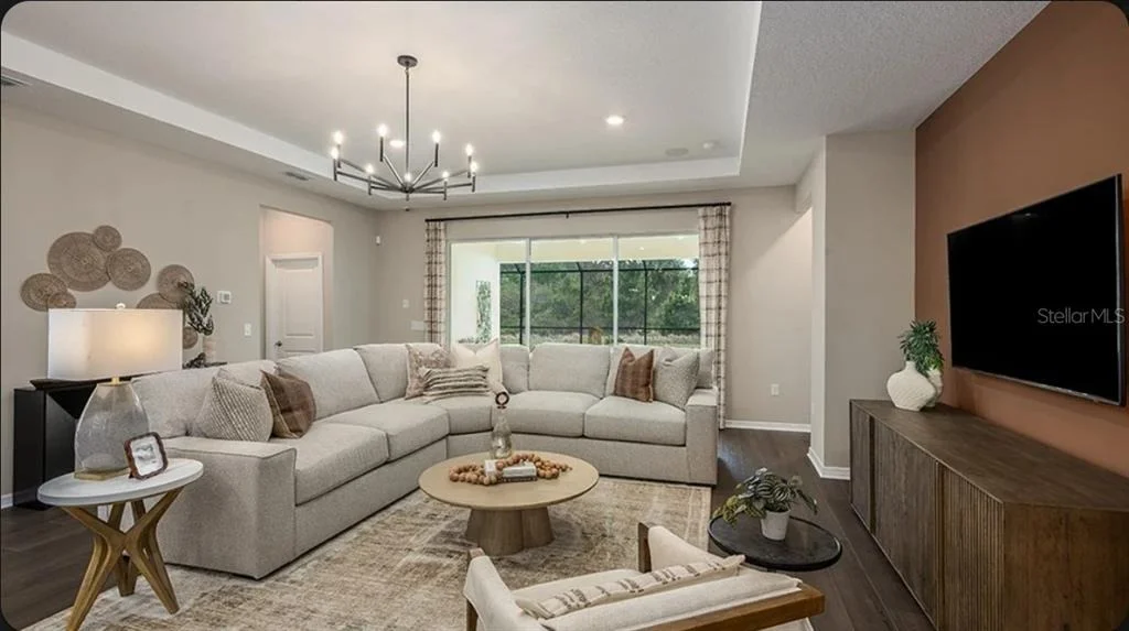 Photo of 443 JUNONIA BOULEVARD