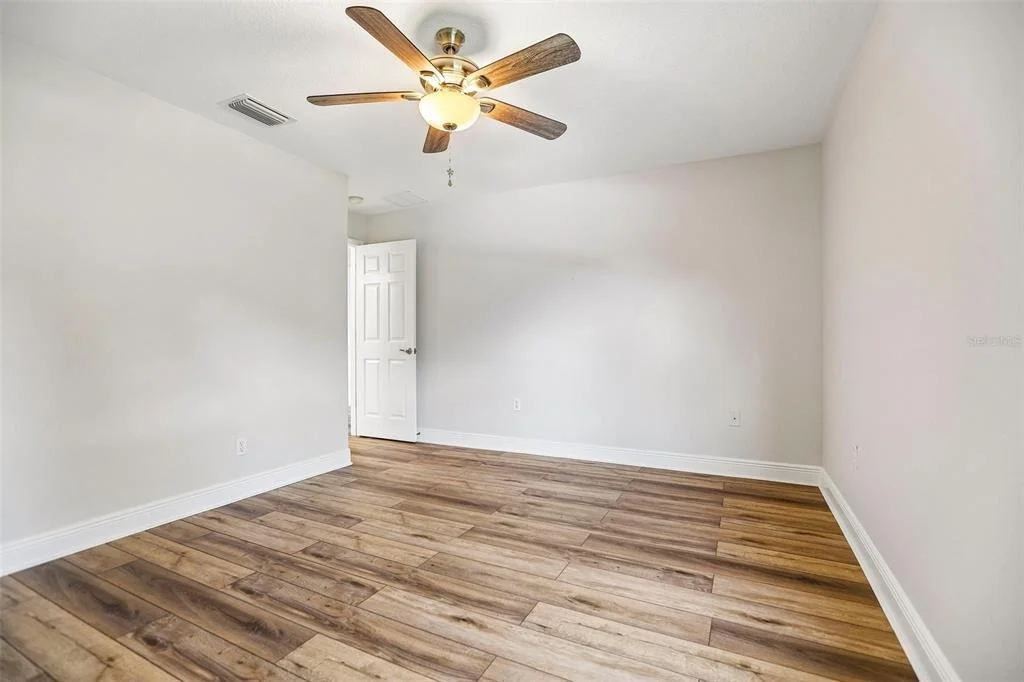 Photo of 5903 CAPE LOOP