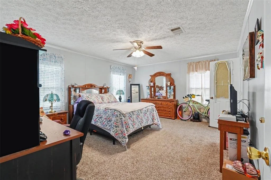 Photo of 8043 TOWER STREET