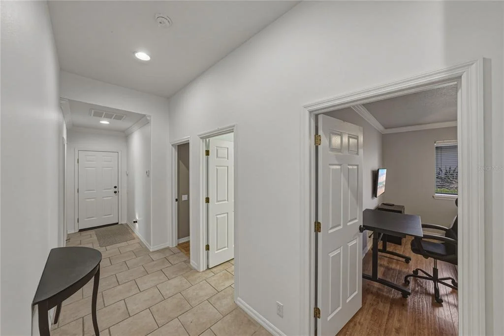 Photo of 6105 AUDUBON MANOR BOULEVARD