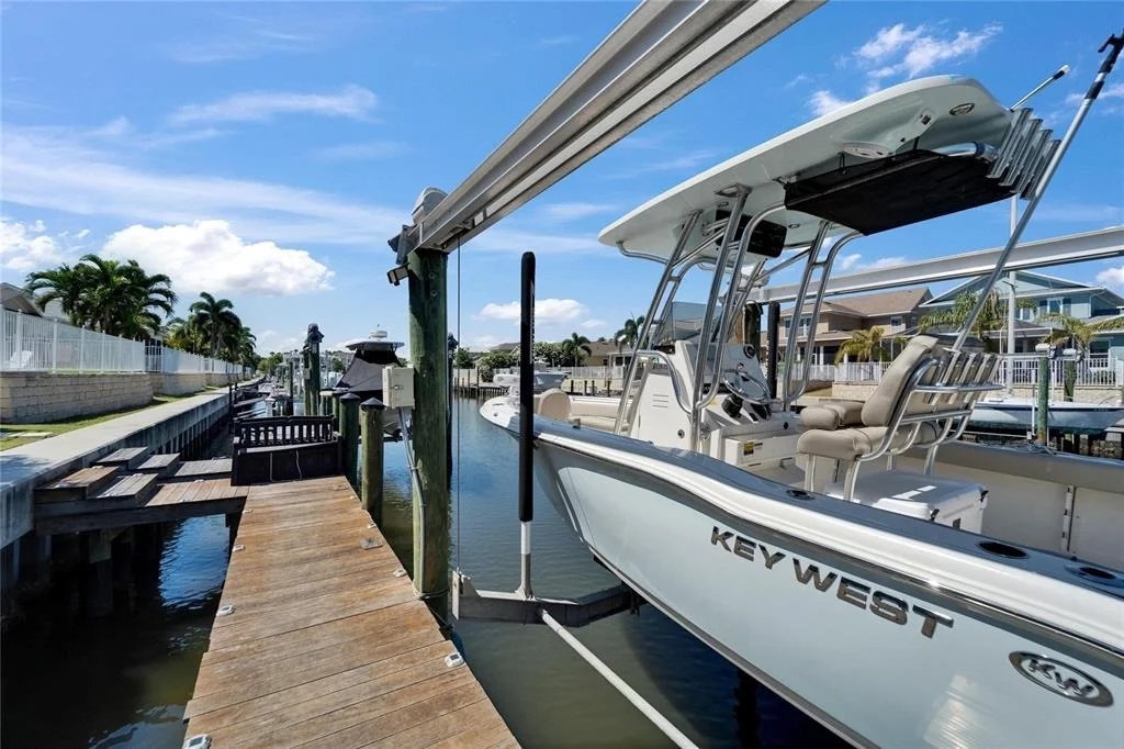 Photo of 426 ISLEBAY DRIVE