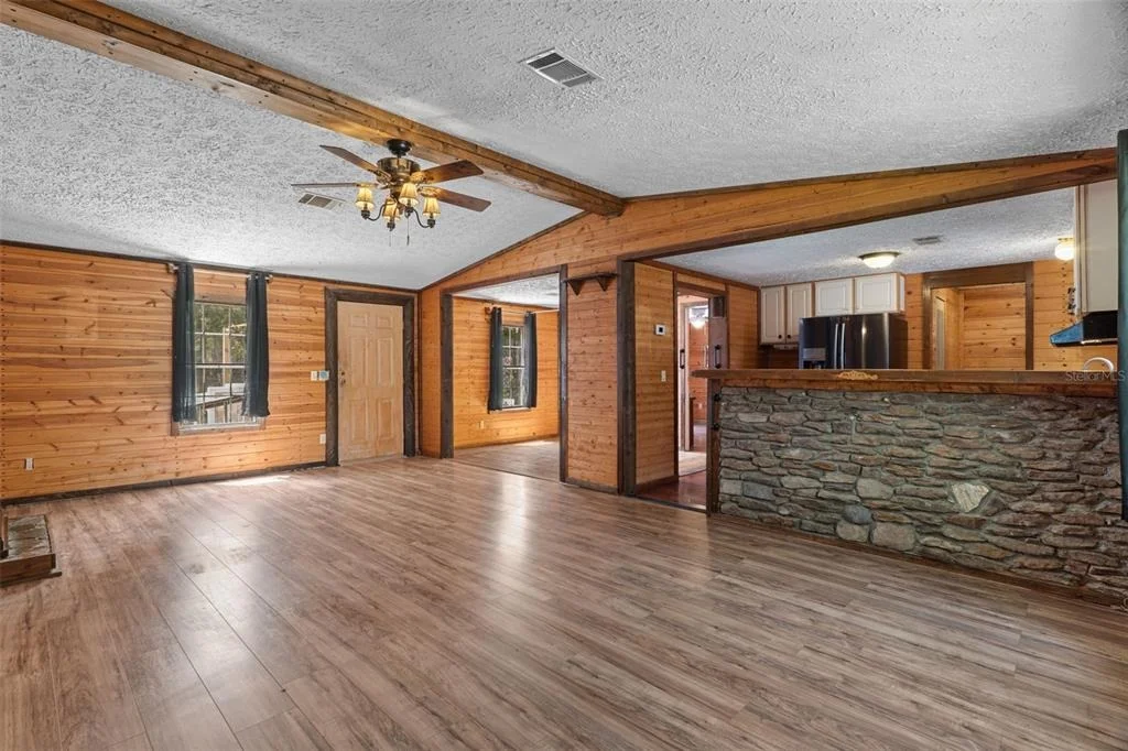 Photo of 3322 SUSAN DRIVE