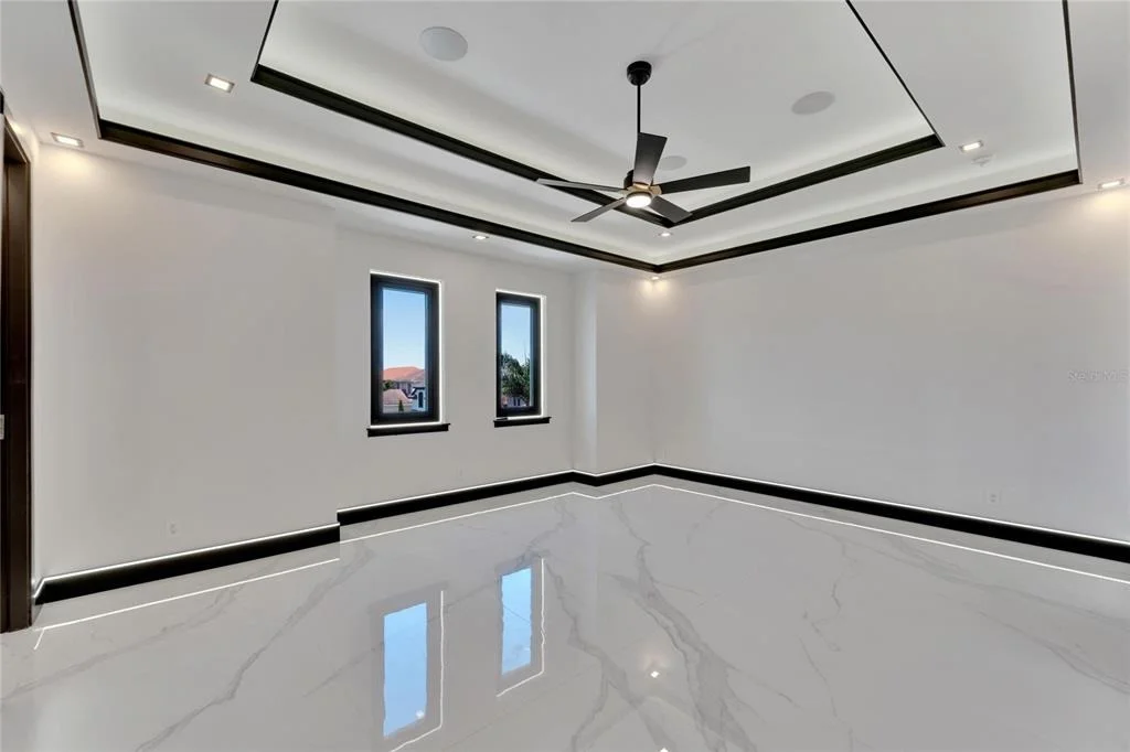 Photo of 517 TREVISO DRIVE