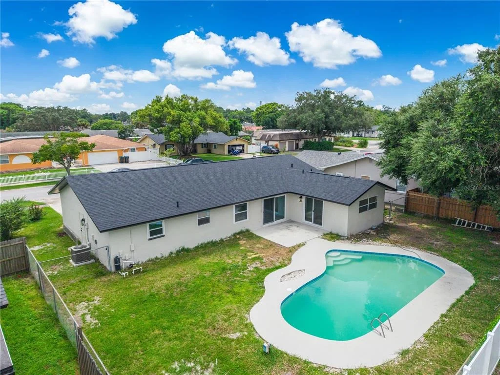 Photo of 8624 BAYLOR CIRCLE