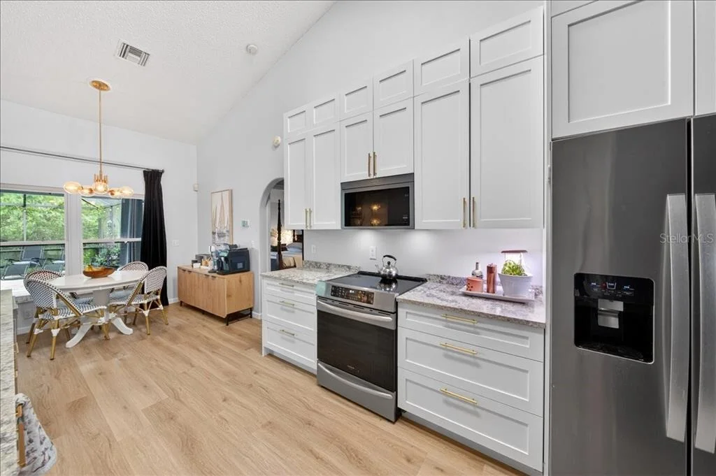 Photo of 5068 ALAMANDA DRIVE