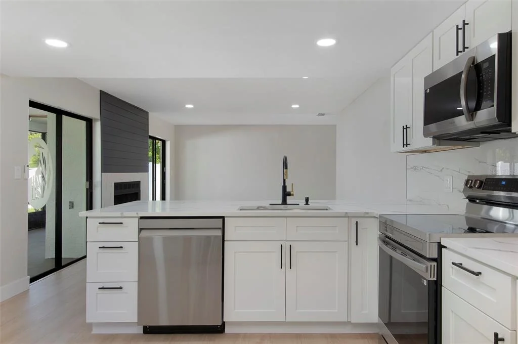 Photo of 1689 MONTEREY DRIVE