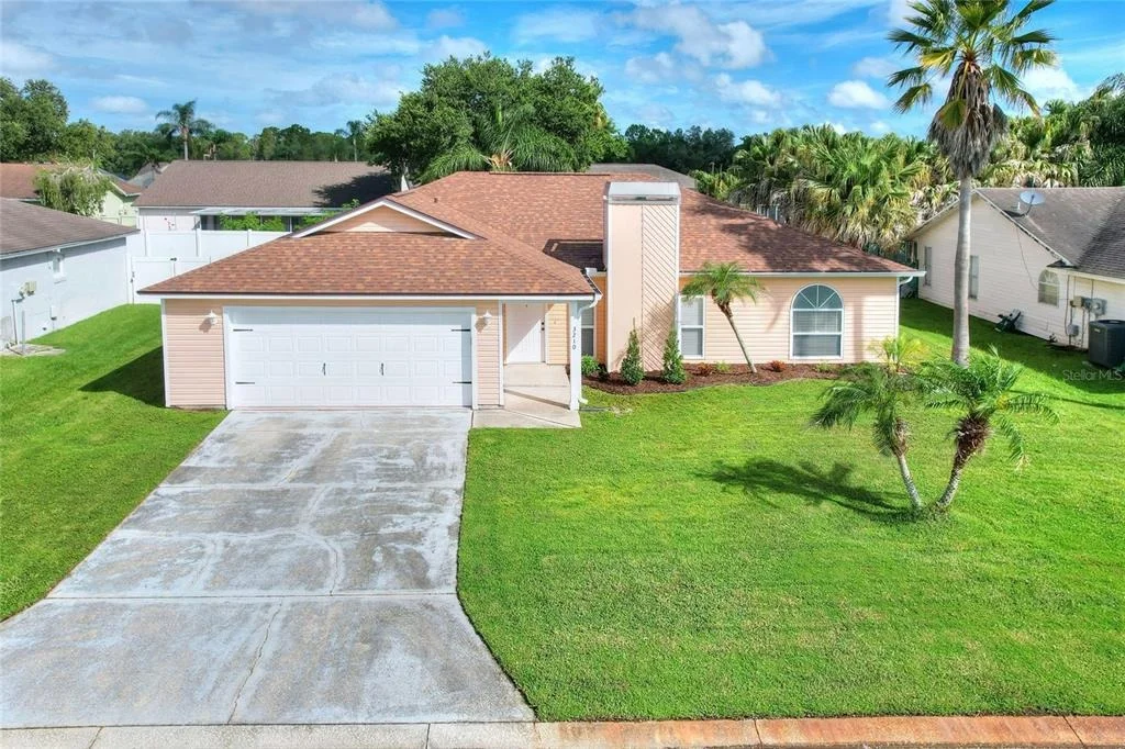 Photo of 3210 THOROUGHBRED LOOP