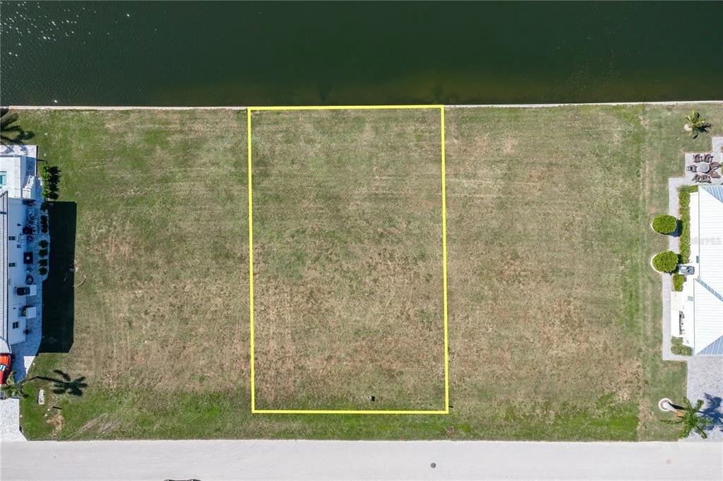 Photo of 83 COLONY POINT DRIVE