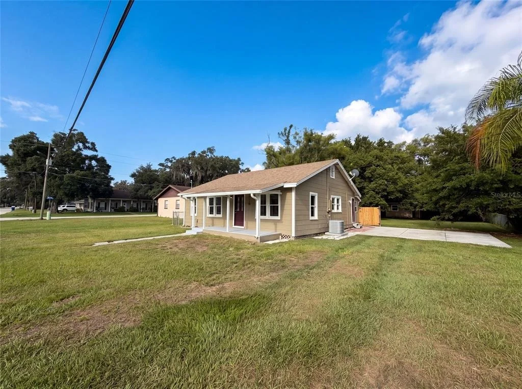 Photo of 718 ALABAMA AVENUE
