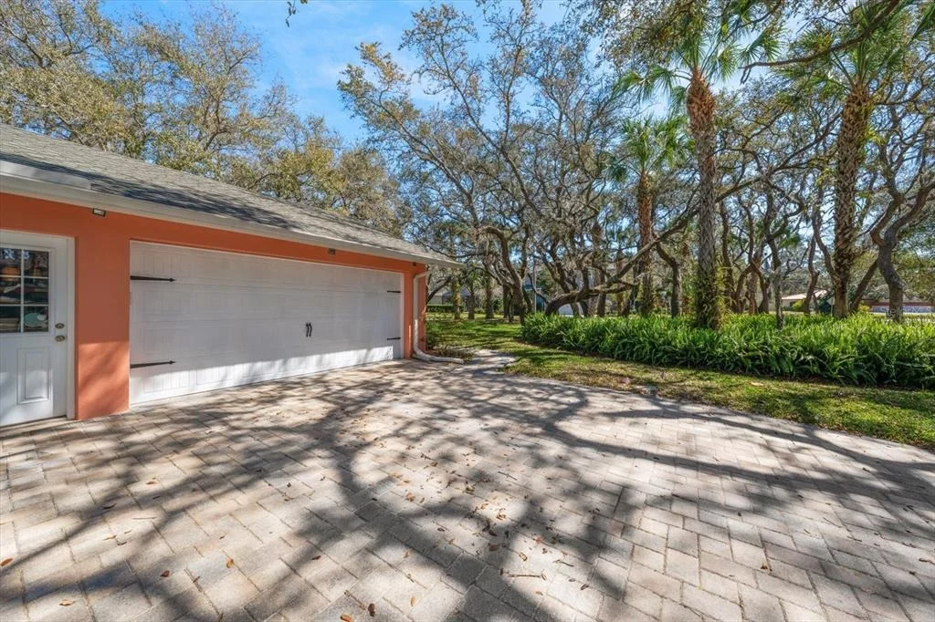 Photo of 1921 CARDINAL ROAD