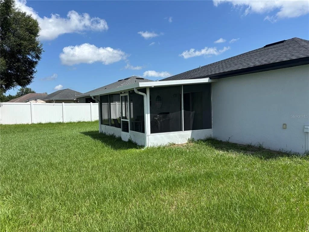 Photo of 304 MARION OAKS TRAIL