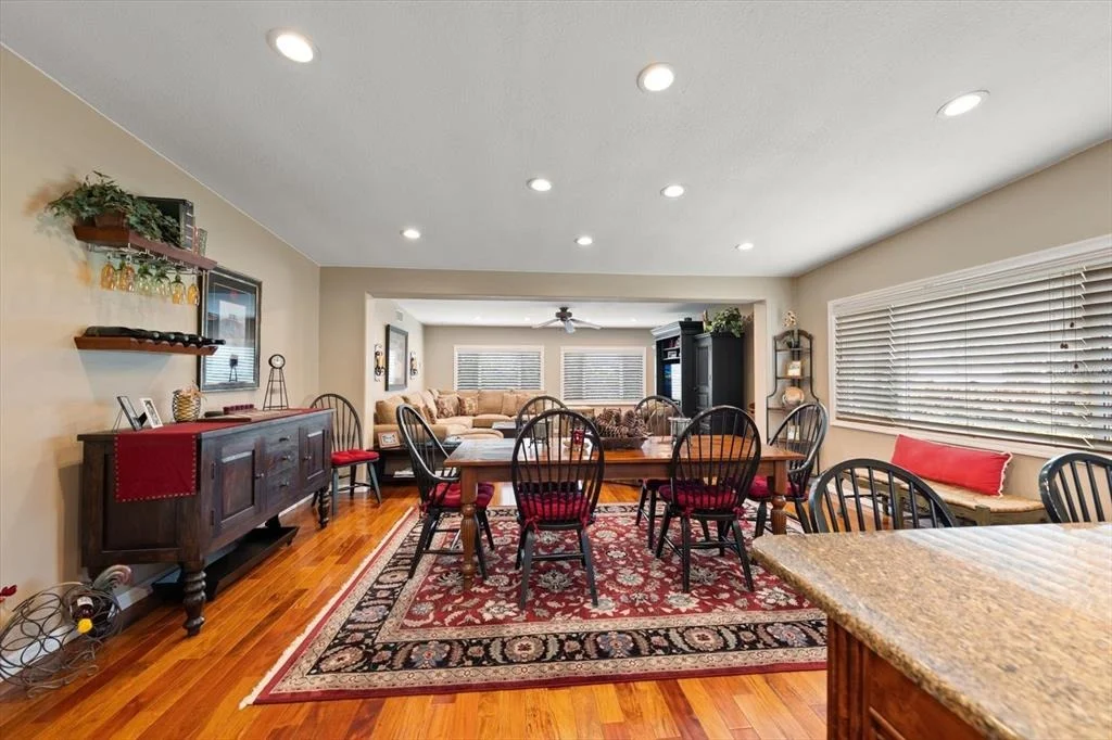 Photo of 1718 MEREDITH LANE