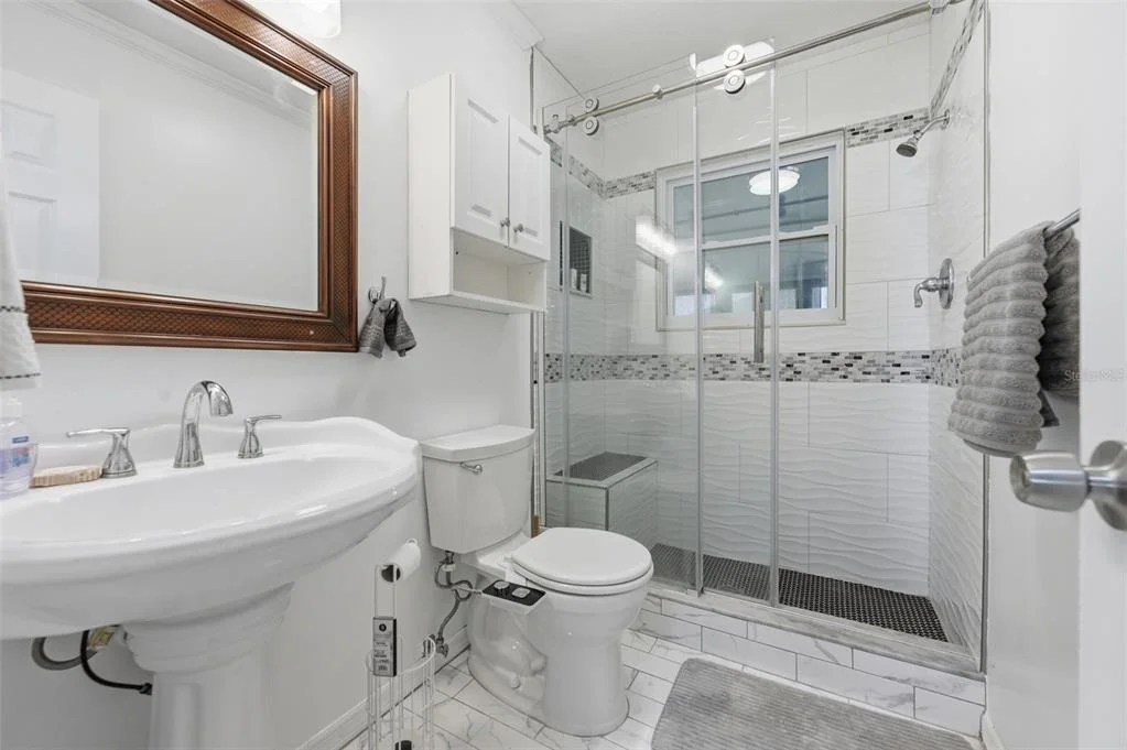 Photo of 6424 BOATYARD DRIVE