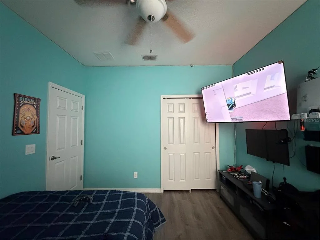 Photo of 1834 CASTLETON DRIVE