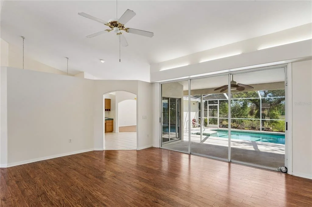 Photo of 6381 PINEHURST DRIVE