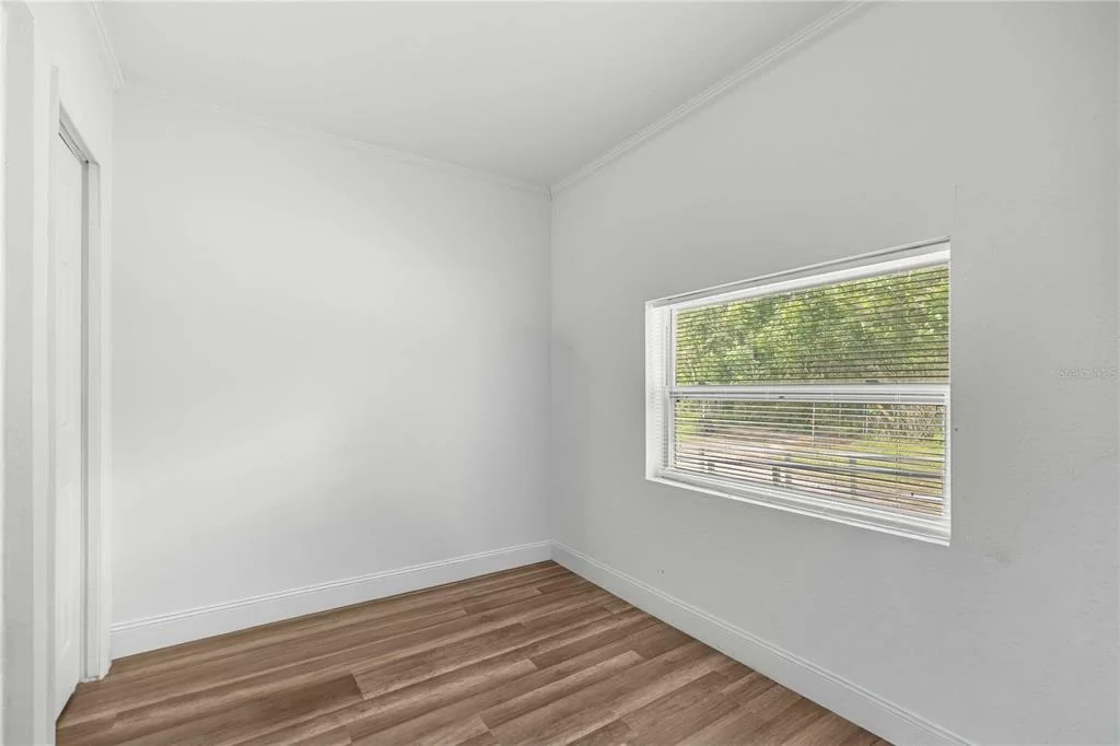Photo of 3331 SE 11TH AVENUE