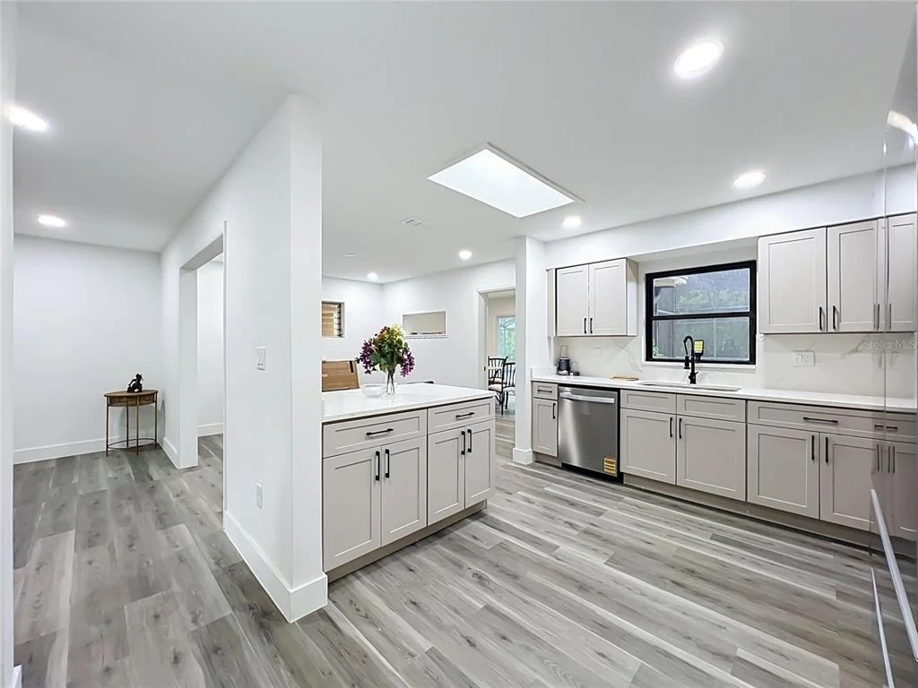 Photo of 731 BONGART ROAD