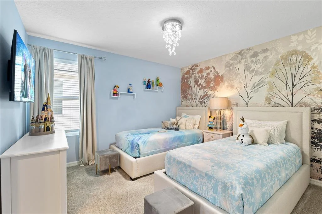 Photo of 8975 AMELIA DOWNS TRAIL