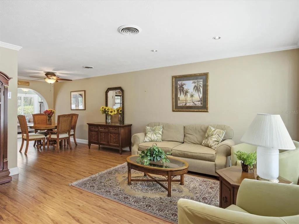 Photo of 616 FITZWALTER DRIVE
