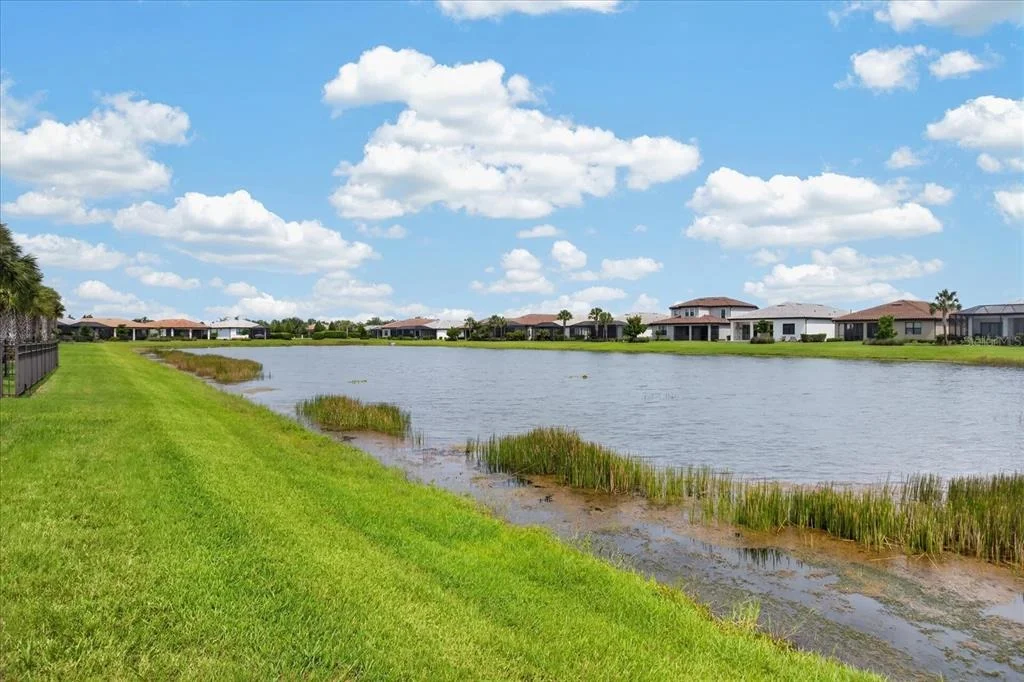 Photo of 7653 SUMMERLAND COVE