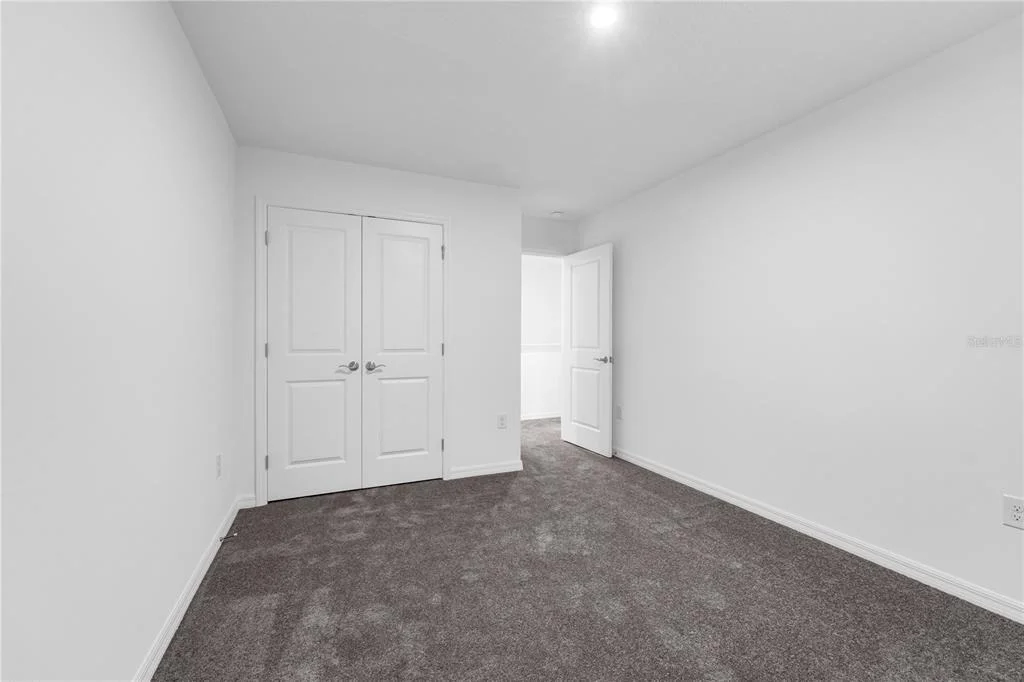 Photo of 1678 MEADOWGROVE AVENUE NE
