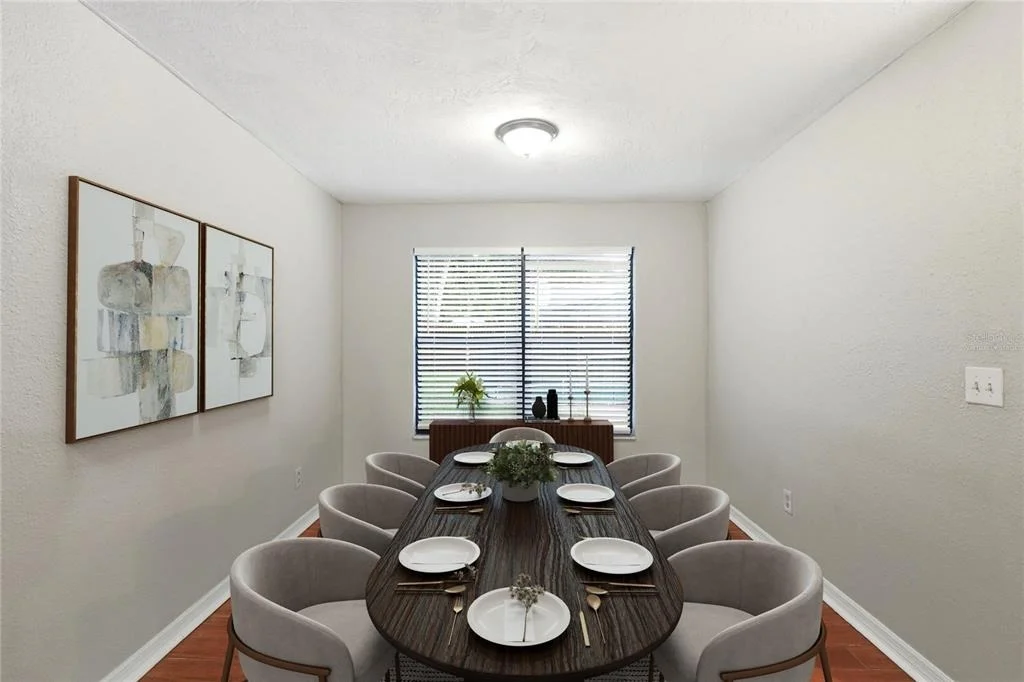 Photo of 483 SPRUCEVIEW DRIVE
