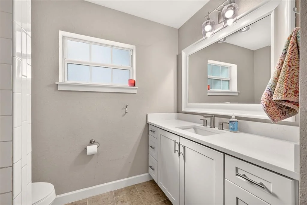 Photo of 3802 SE 15TH STREET