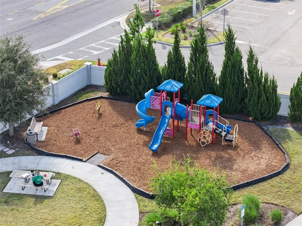 Photo of 896 SPRING PALMS LOOP
