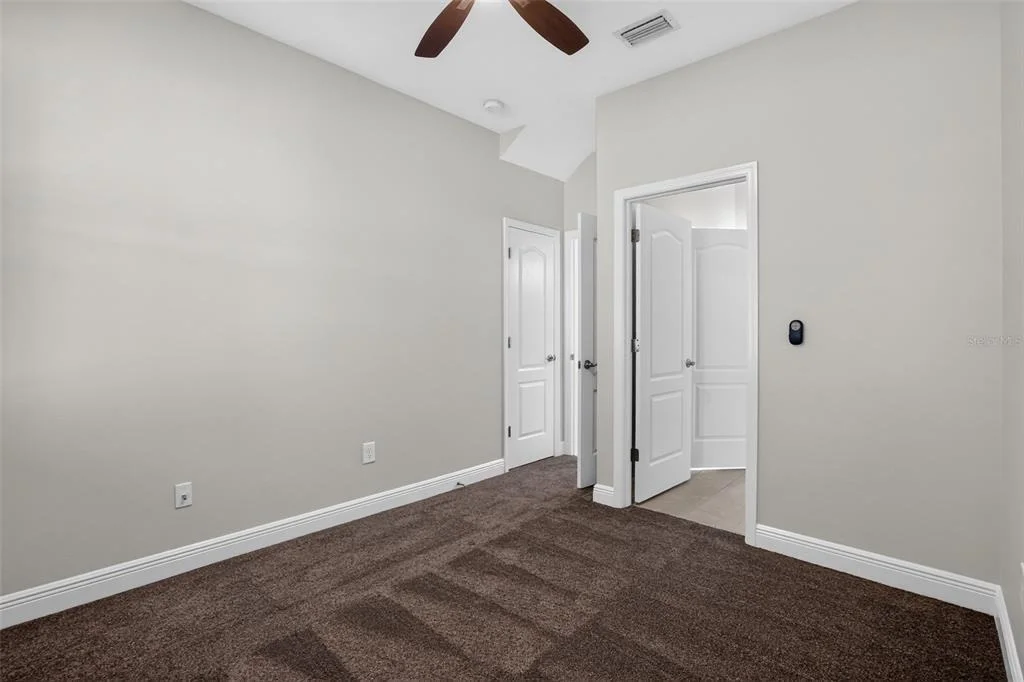 Photo of 11014 SPRING POINT CIRCLE