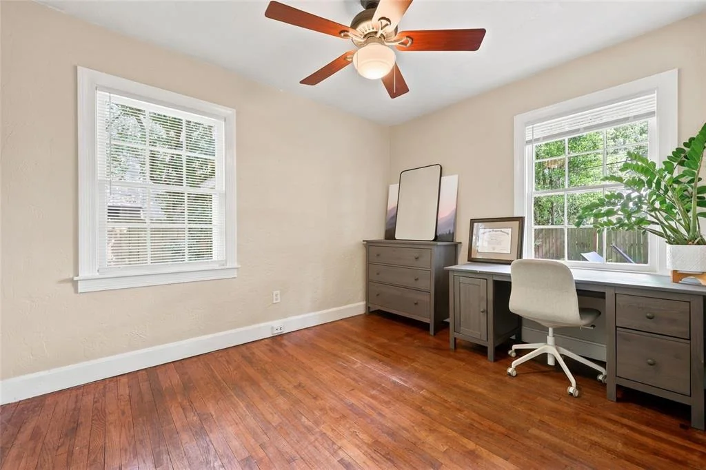 Photo of 616 NW 8TH PLACE