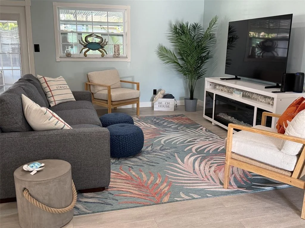 Photo of 10026 83RD CIRCLE