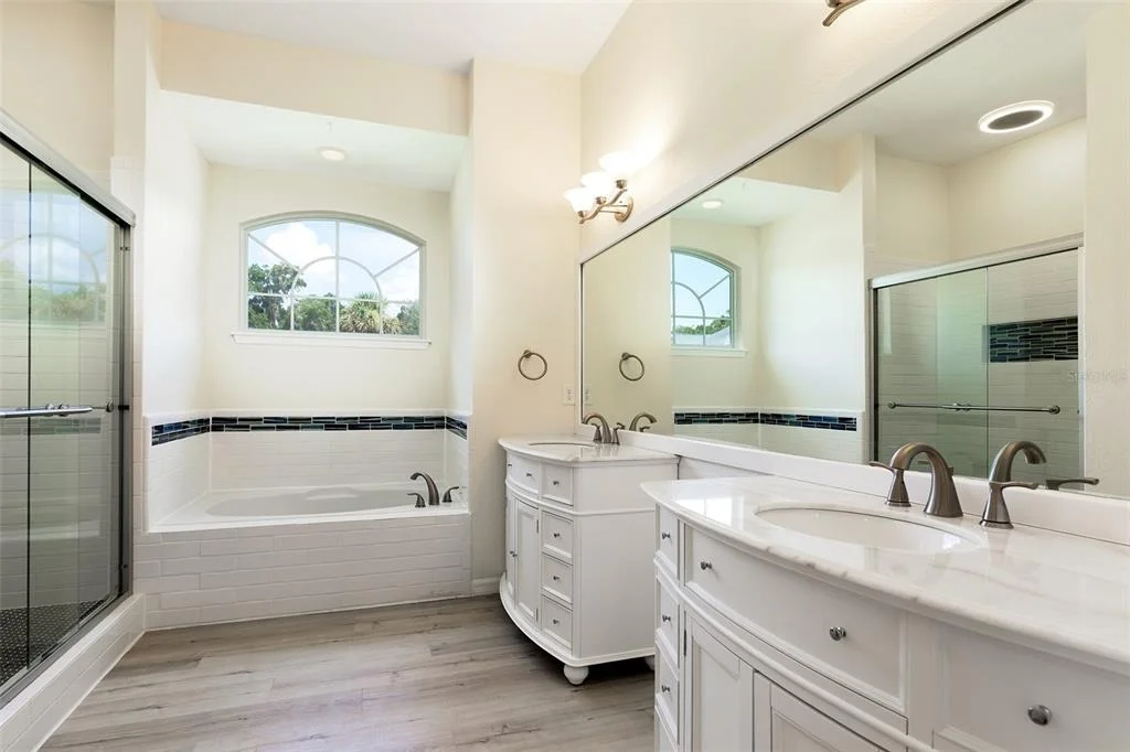 Photo of 1153 OAK TREE CIRCLE