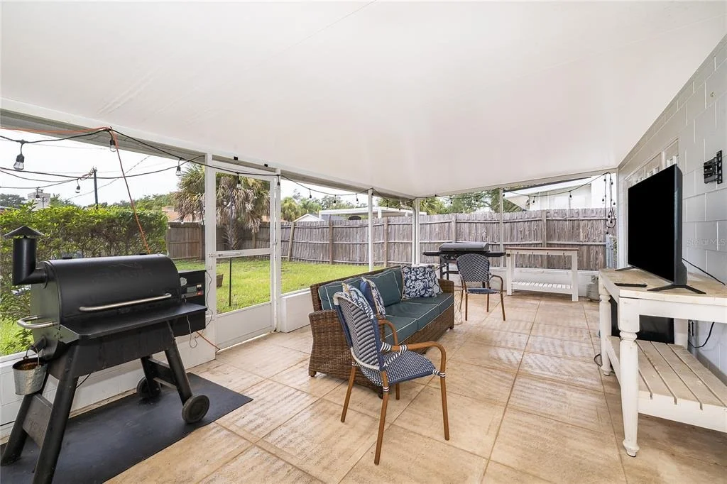 Photo of 2464 HUNTERFIELD ROAD