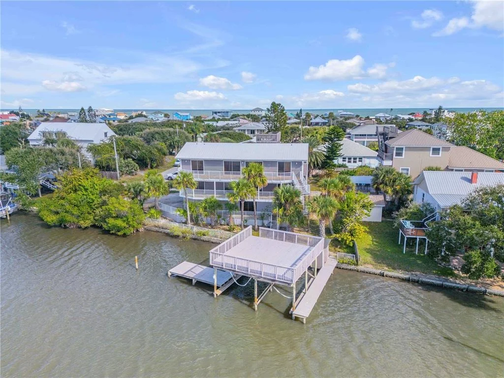 Photo of 824 EEL AVENUE