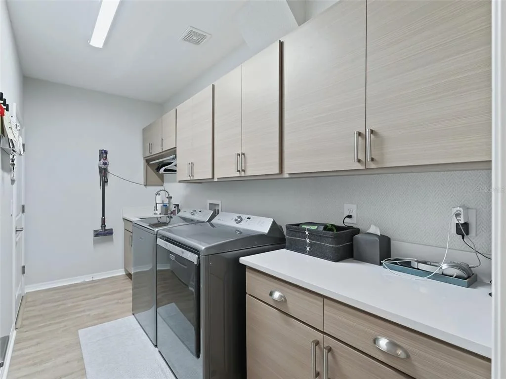 Photo of 5672 NW 40TH PLACE