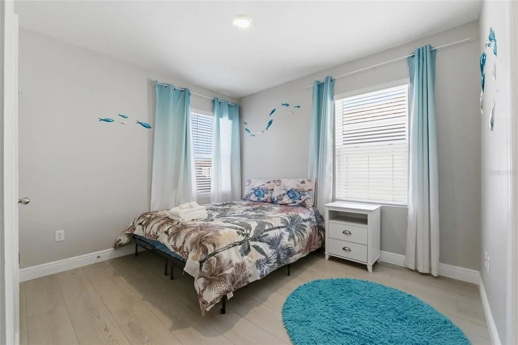 Photo of 7635 OAKMOSS LOOP