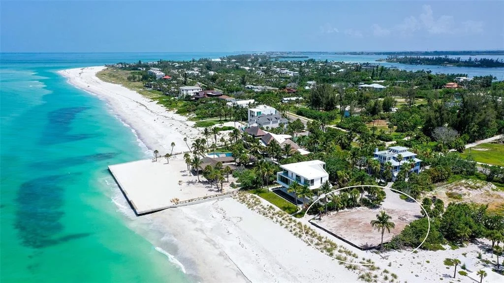 Photo of 6601 GULFSIDE ROAD
