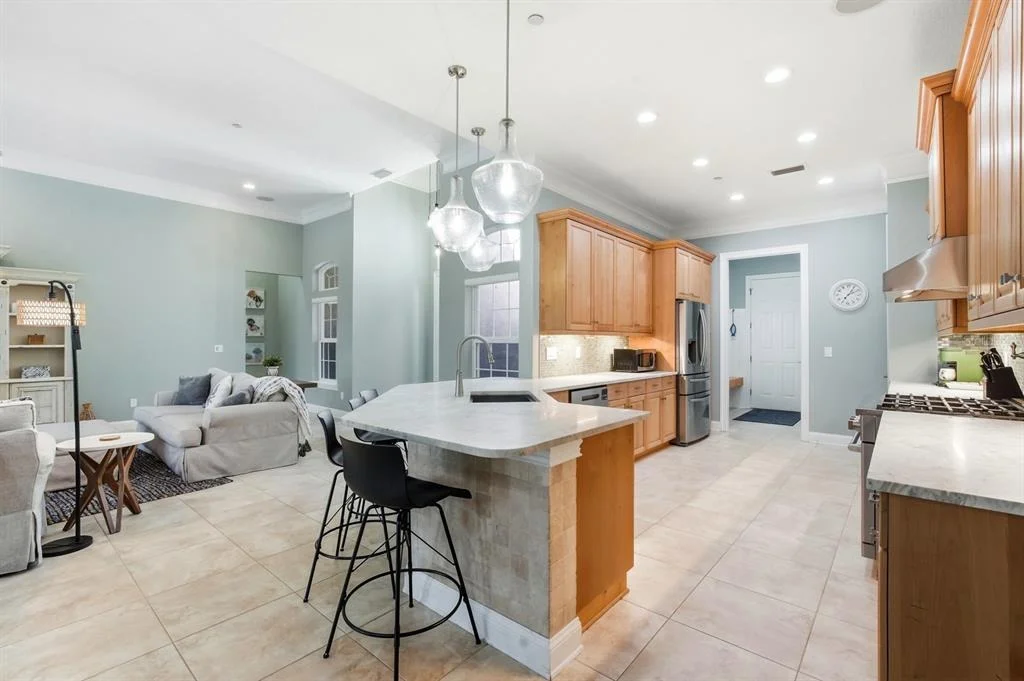Photo of 6595 COLLIER ROAD