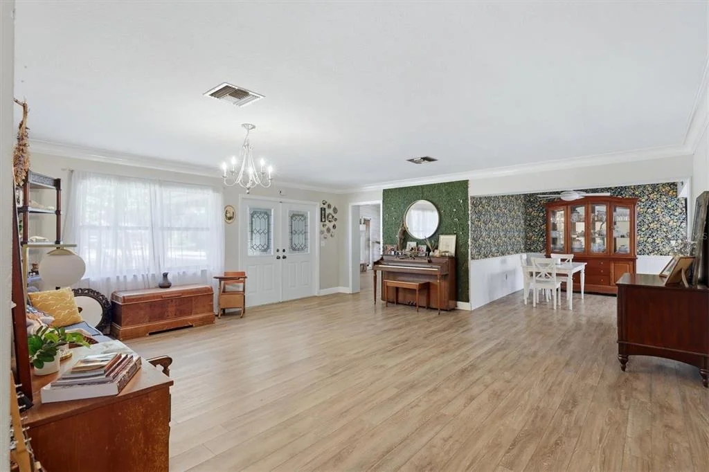 Photo of 10125 OAK RUN DRIVE