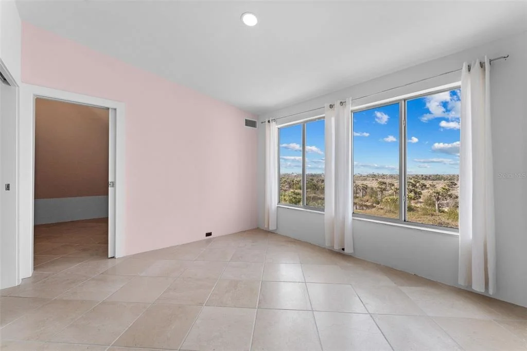 Photo of 4150 DINGMAN DRIVE