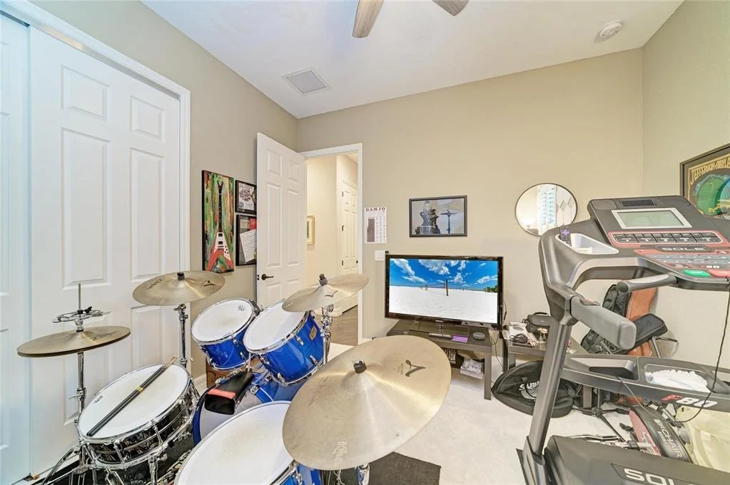 Photo of 5660 CLOVERLEAF RUN