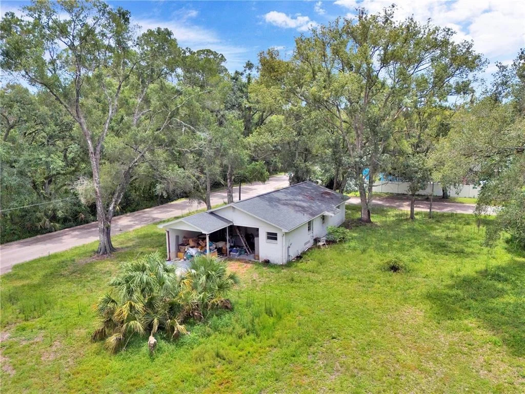 Photo of 11916 DAVIS ROAD