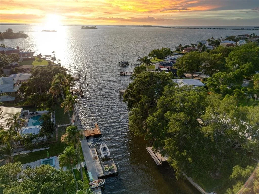 Photo of 5 SHORE DRIVE