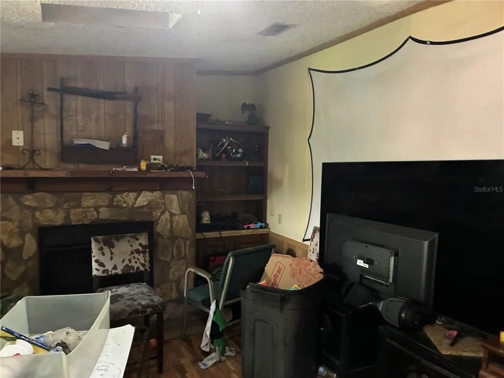 Photo of 7655 NE 8TH DRIVE