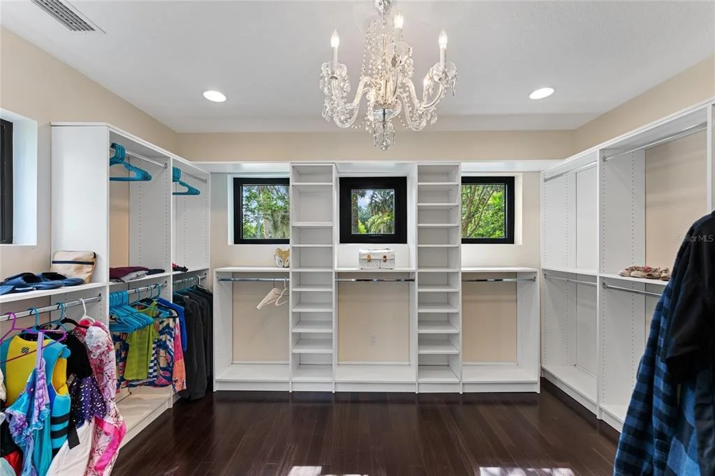 Photo of 200 JOHN ANDERSON DRIVE
