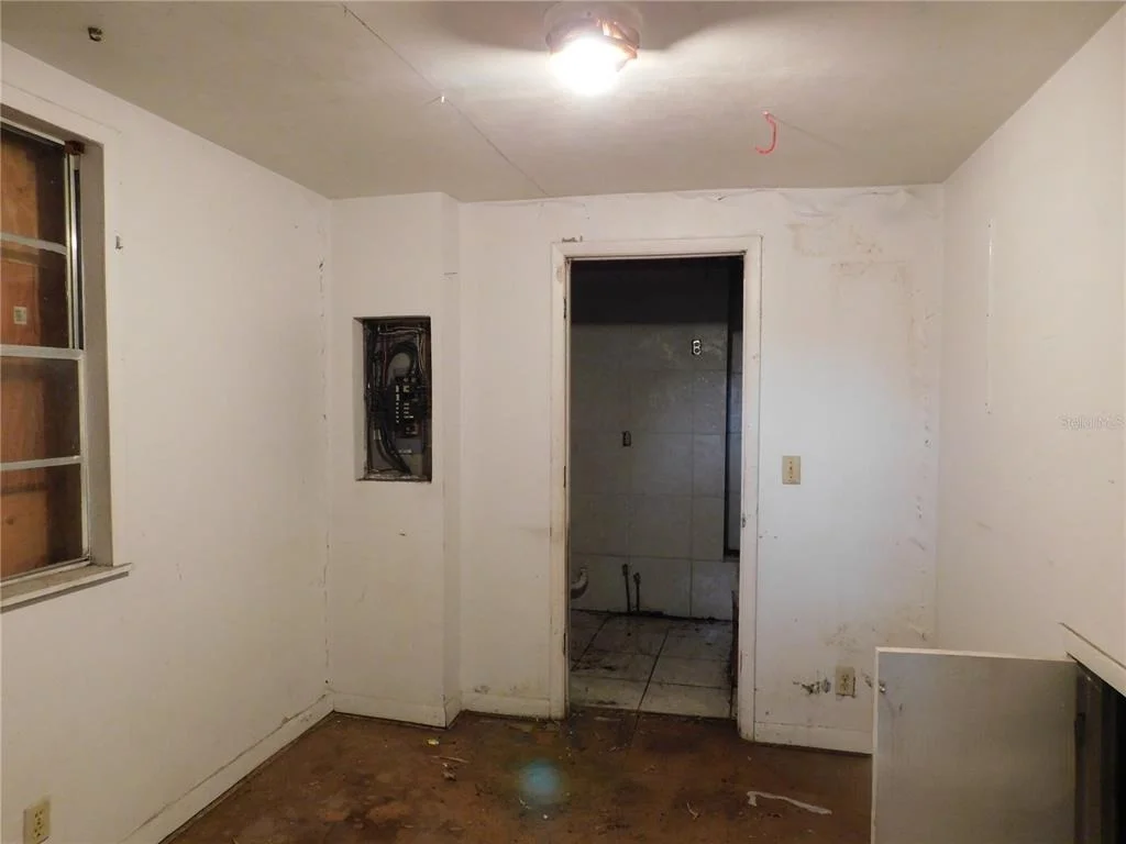 Photo of 911 12TH AVENUE W